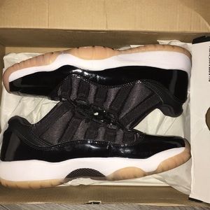 Air Jordan 11